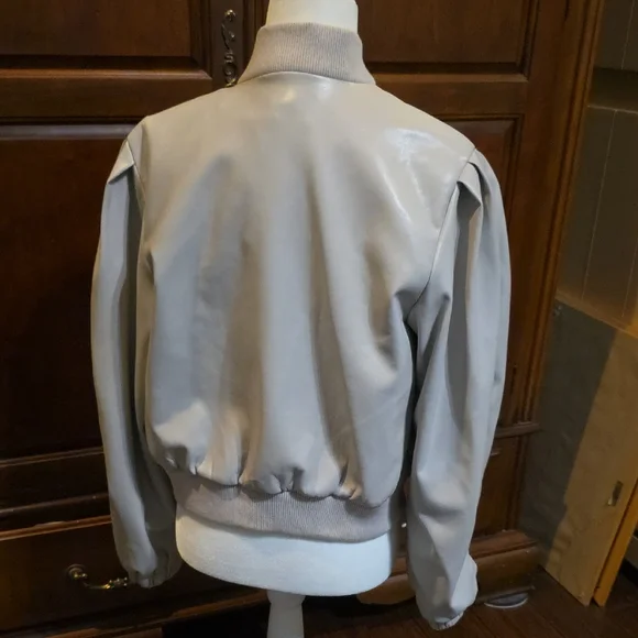 House of Harlow 1960 Light Gray Bomber Jacket - Picture 2 of 5